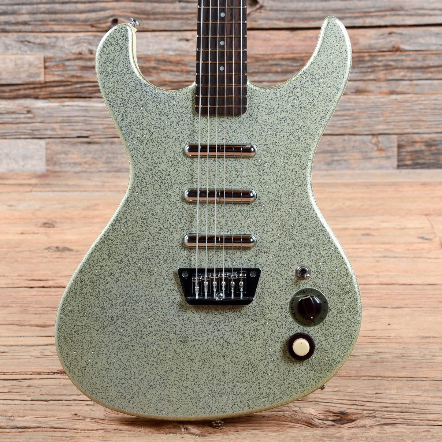 Danelectro Hodad Baritone Champagne Sparkle 2001 Electric Guitars / Semi-Hollow