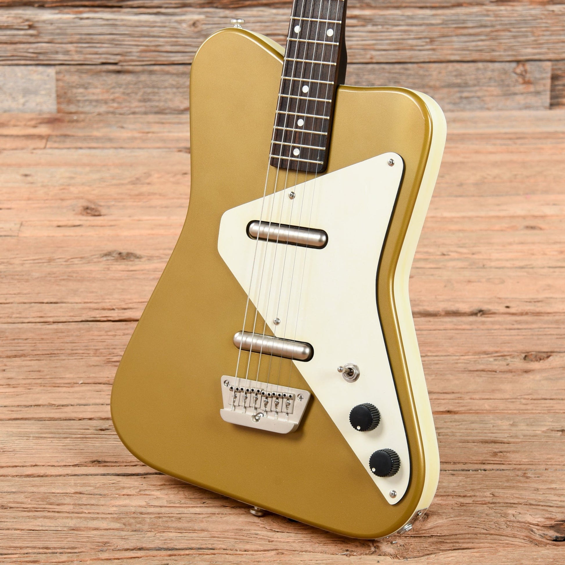 Danelectro Pro Electric Guitars / Semi-Hollow