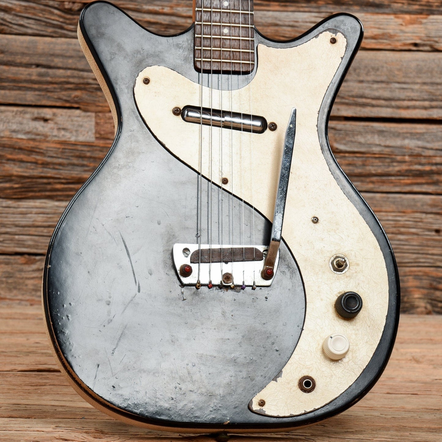 Danelectro 4011 Shorthorn Black 1962 Electric Guitars / Solid Body