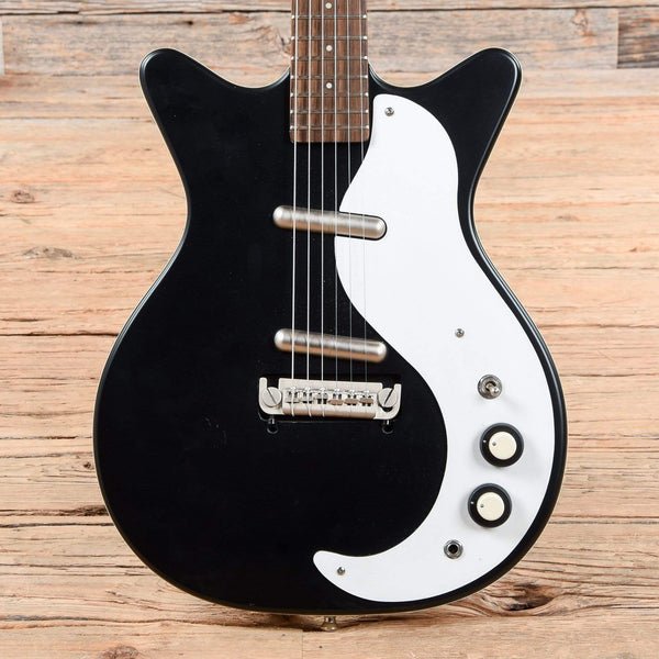 danelectro-electric-guitars-