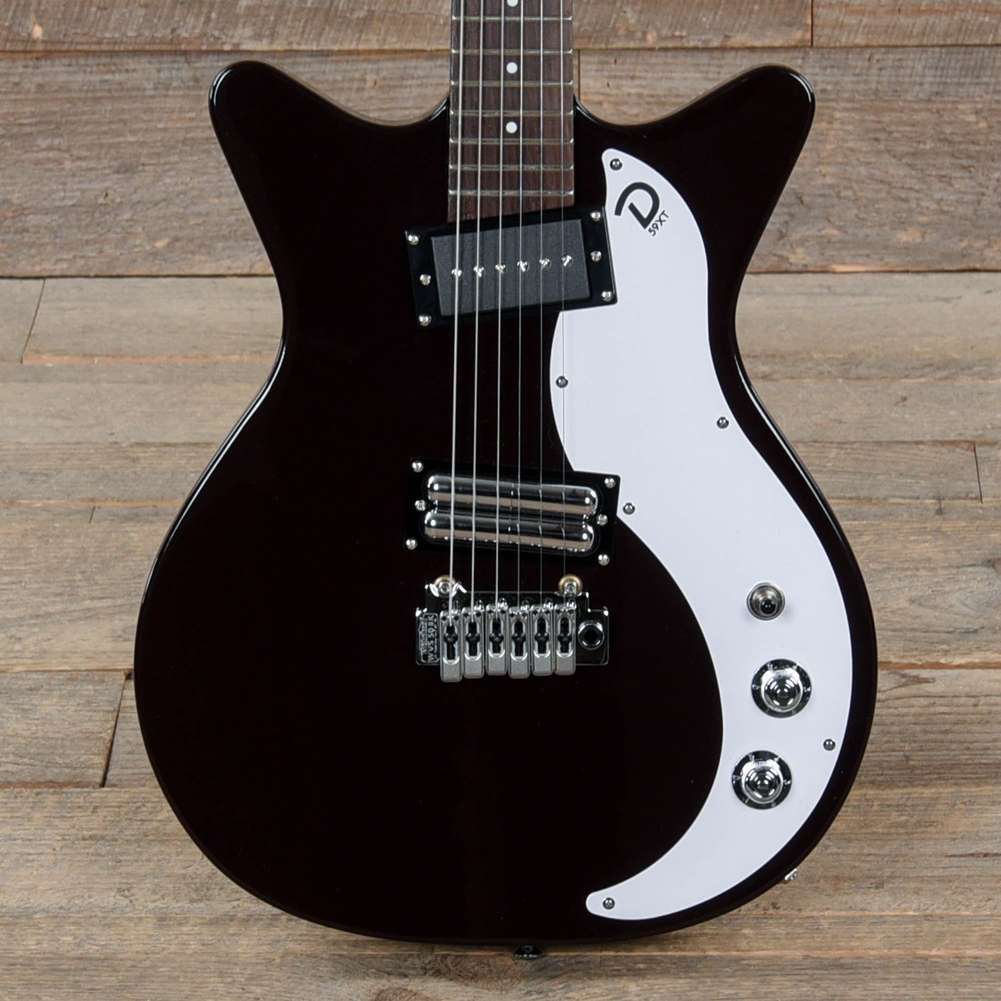 Danelectro '59XT Burgundy w/Lipstick Humbucker & Tremolo Chicago