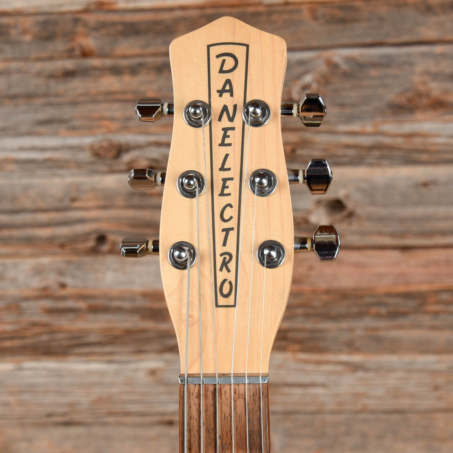 Danelectro DC-3 Black Electric Guitars / Solid Body