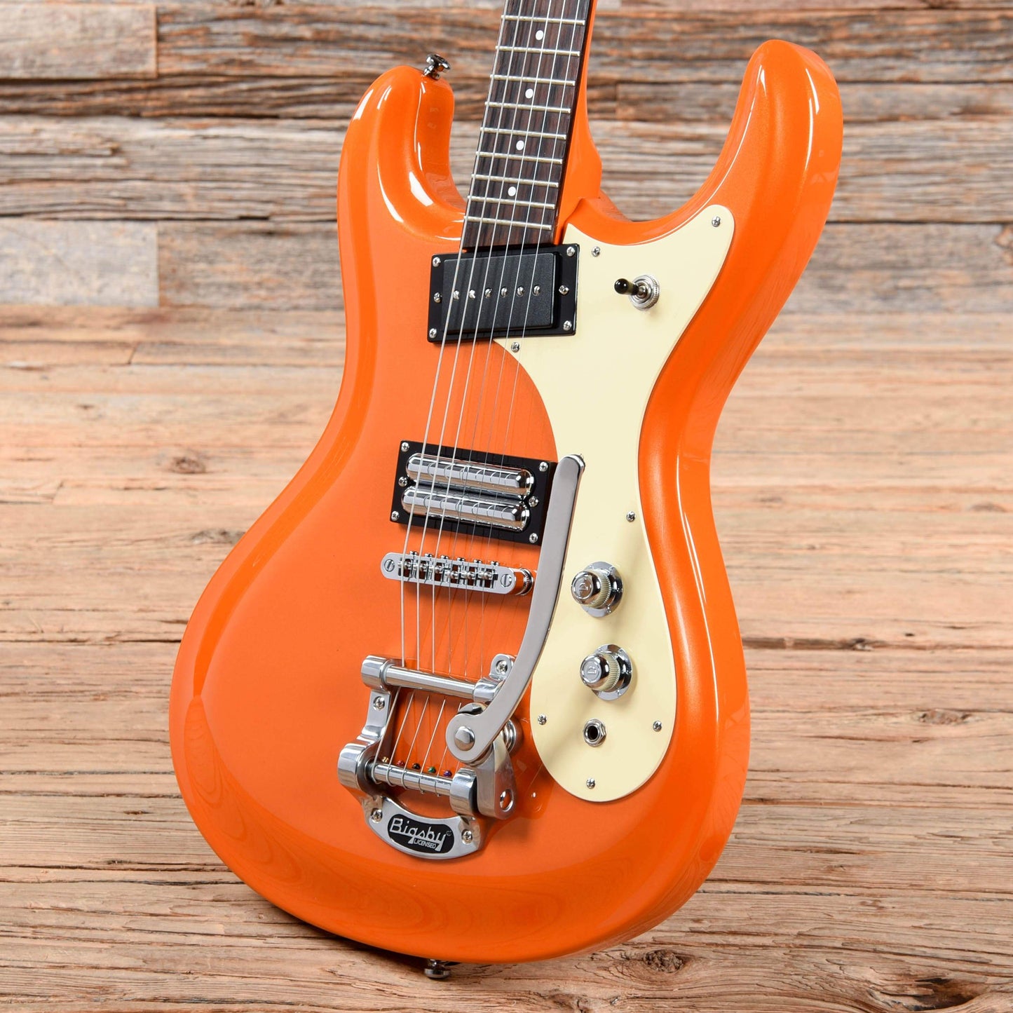 Danelectro The 64 w/ Bigsby Orange Metallic 2020 Electric Guitars / Solid Body