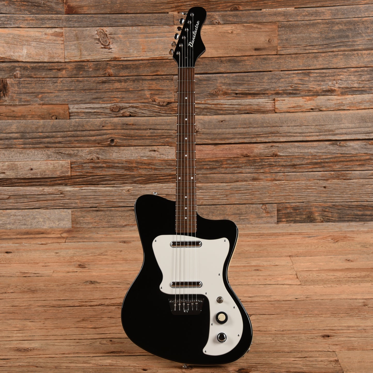 Danelectro The '67 Dano Black Electric Guitars / Solid Body