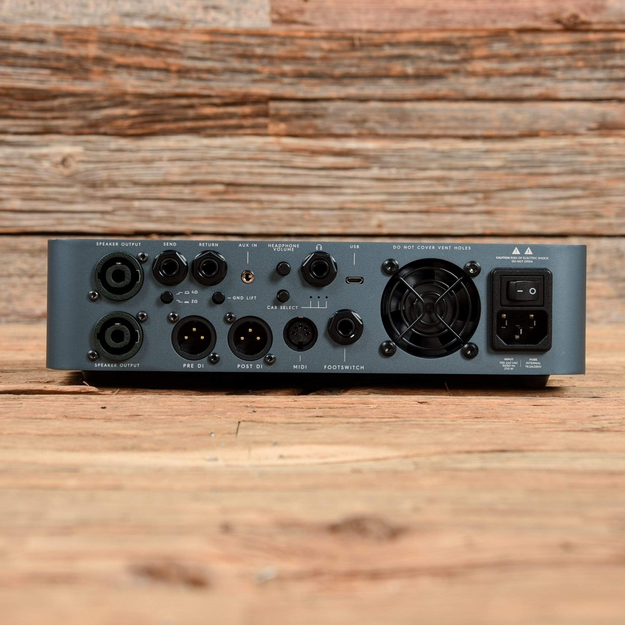 Darkglass Alpha-Omega 900 900-Watt Bass Head Amps / Bass Heads