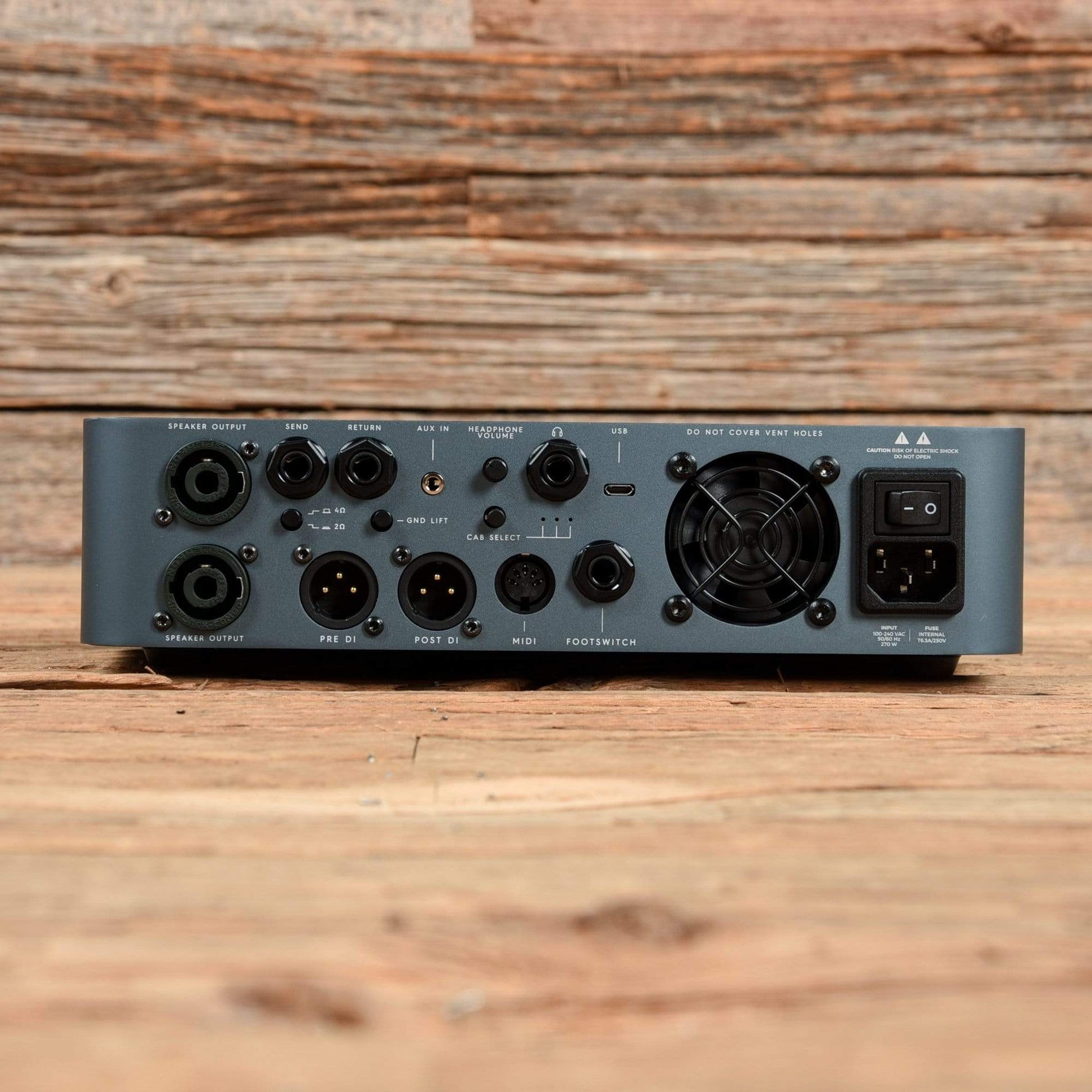 Darkglass Alpha-Omega 900 900-Watt Bass Head Amps / Bass Heads