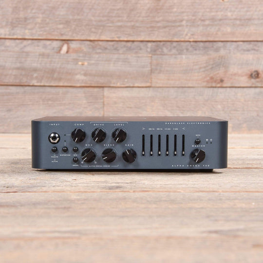 Darkglass Alpha Omega 900 Head Amps / Bass Heads