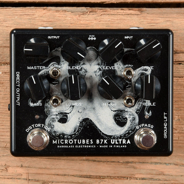 darkglass-effects-and-pedals-