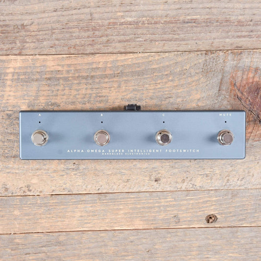 Darkglass Super Intelligent Footswitch for Alpha Omega 900 Amp Effects and Pedals / Controllers, Volume and Expression