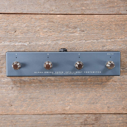 Darkglass Super Intelligent Footswitch for Alpha Omega 900 Amp Effects and Pedals / Controllers, Volume and Expression