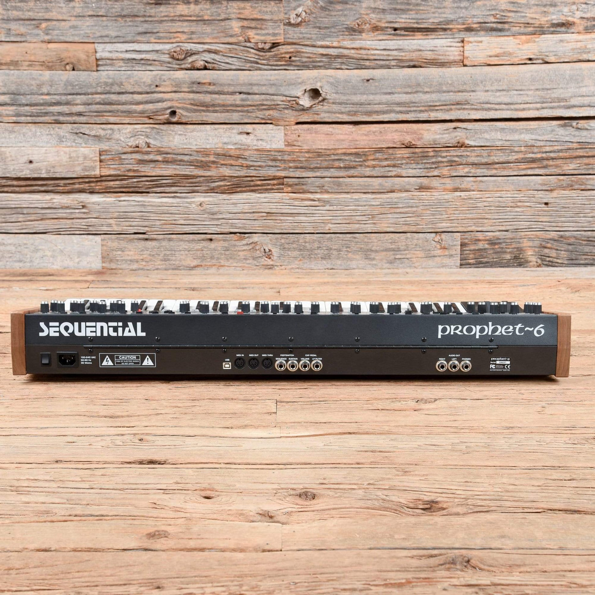 Dave Smith Instruments Prophet 6 Polyphonic Analog Synthesizer Keyboards and Synths / Synths / Analog Synths