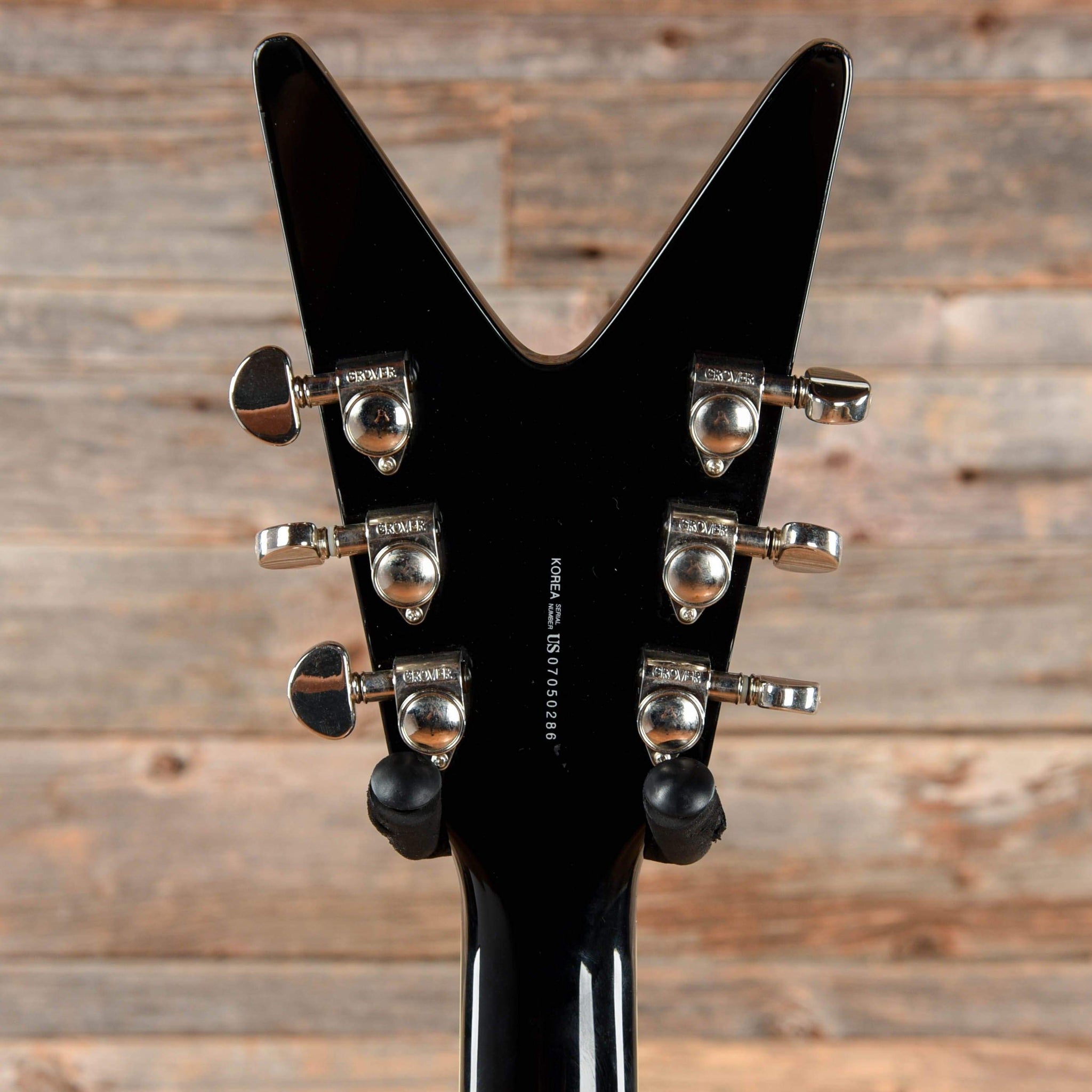 Dean Guitars V Inferno Blue – Chicago Music Exchange