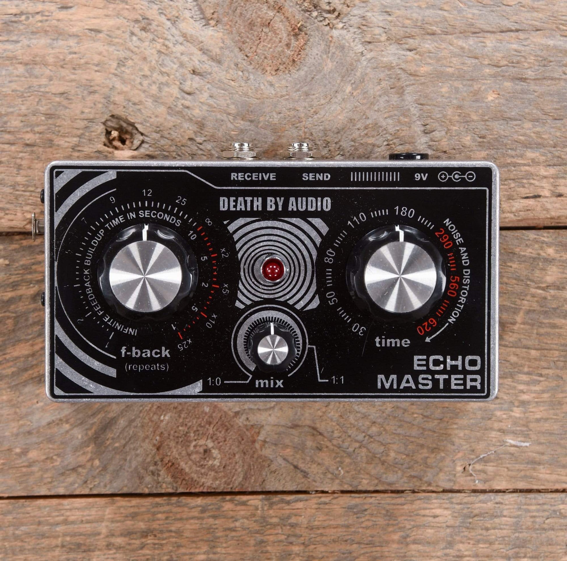 Death By Audio Echo Master Vocal Delay Effects and Pedals / Delay