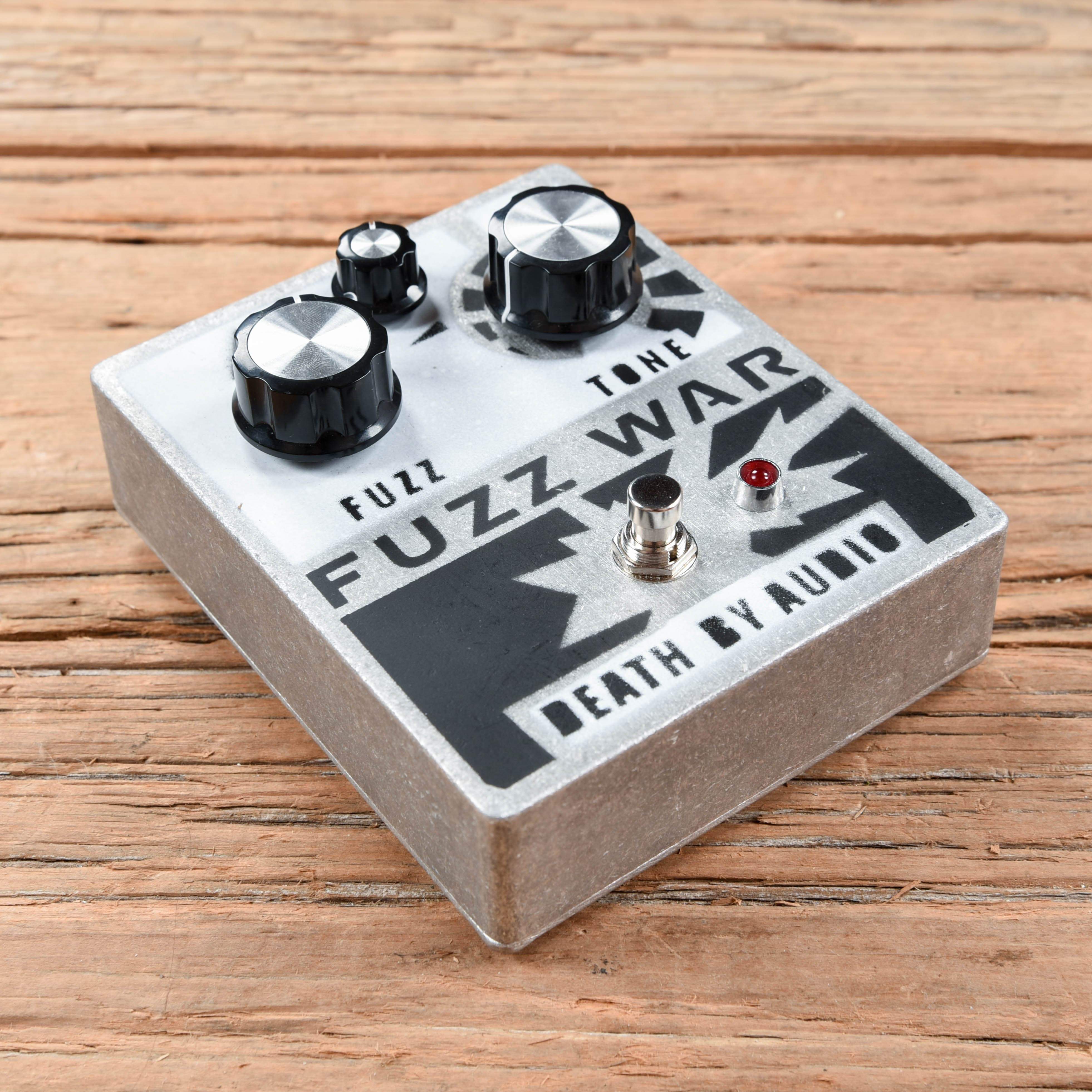 Death By Audio Fuzz War Effects and Pedals / Fuzz