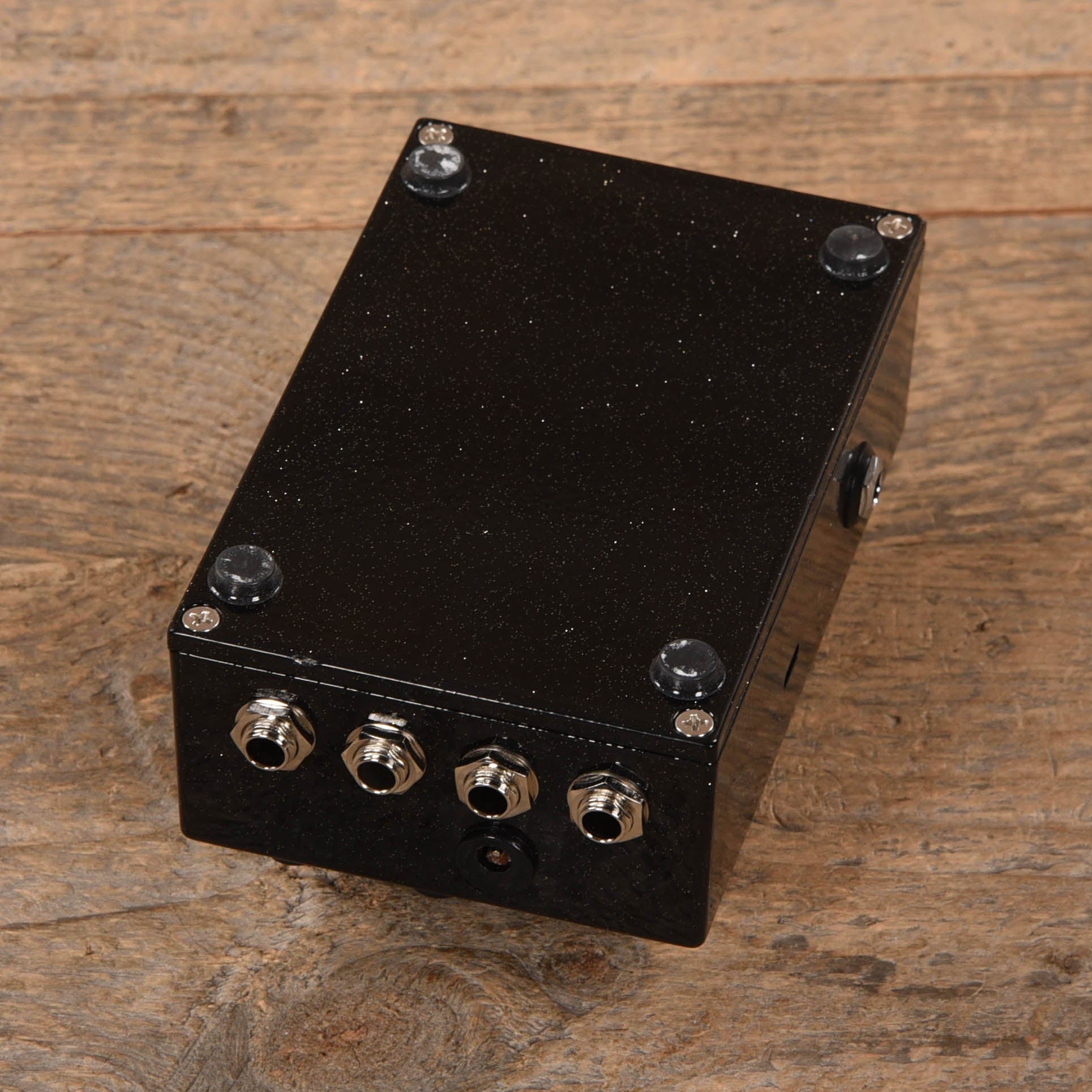 Death By Audio Rooms Stereo Multi Reverb Pedal Effects and Pedals / Reverb