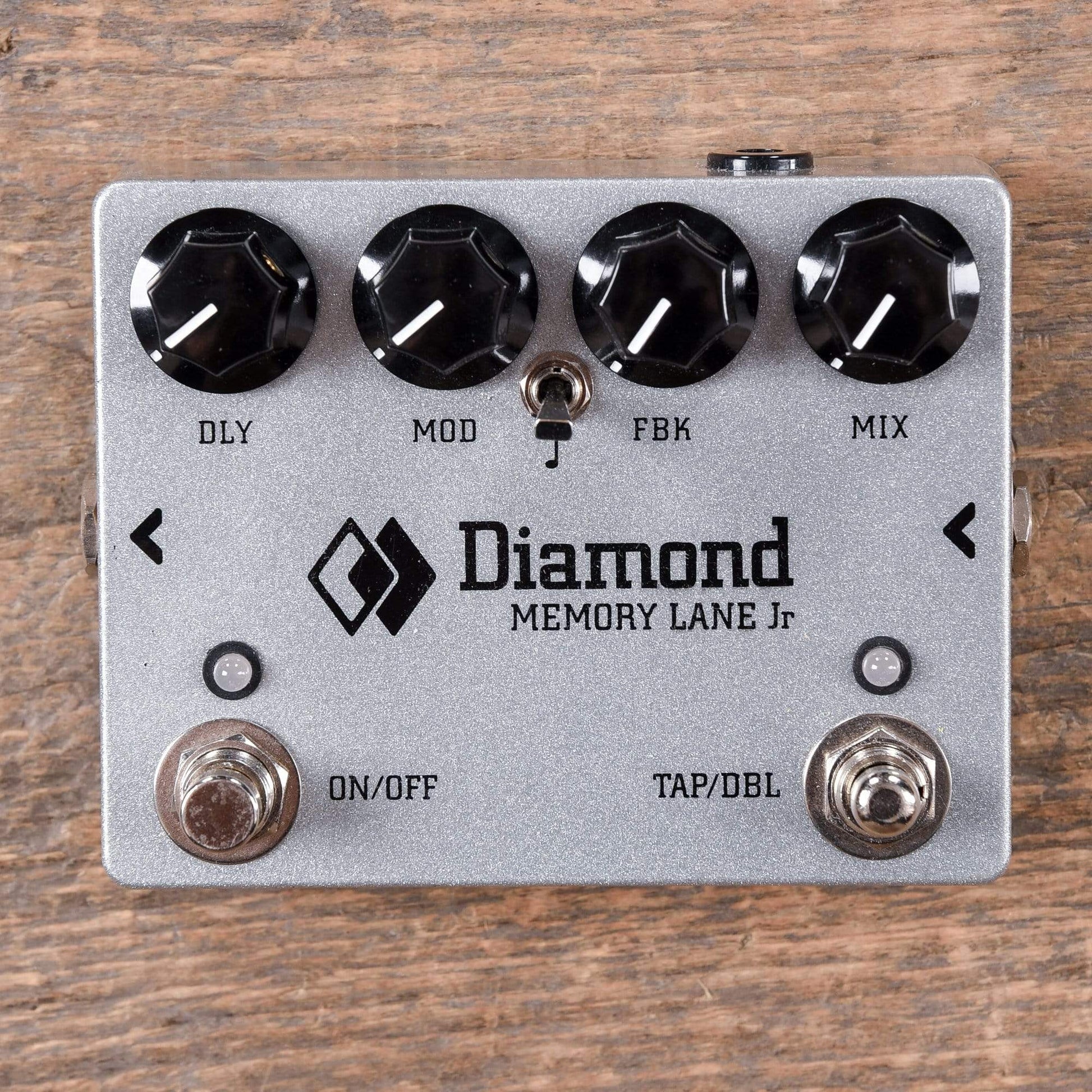 diamond pedals memory lane Diamond Memory Lane Jr Delay w/Tap Tempo and Modulation – Chicago Music Exchange