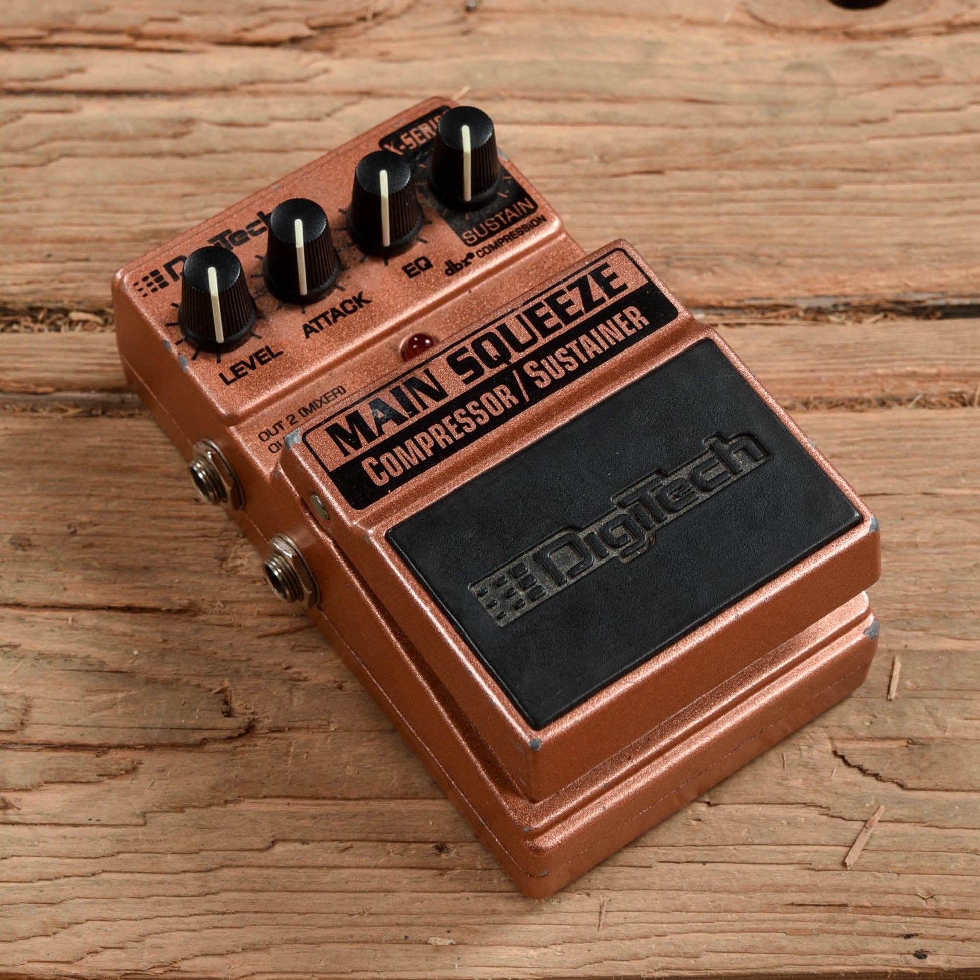 dbx compressor pedal Digitech Main Squeeze Compressor Sustainer Pedal – Chicago Music Exchange