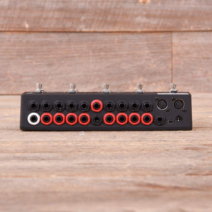 Disaster Area DPC-8EZ Gen3 Programmable Bypass Switcher with MIDI Effects and Pedals / Controllers, Volume and Expression