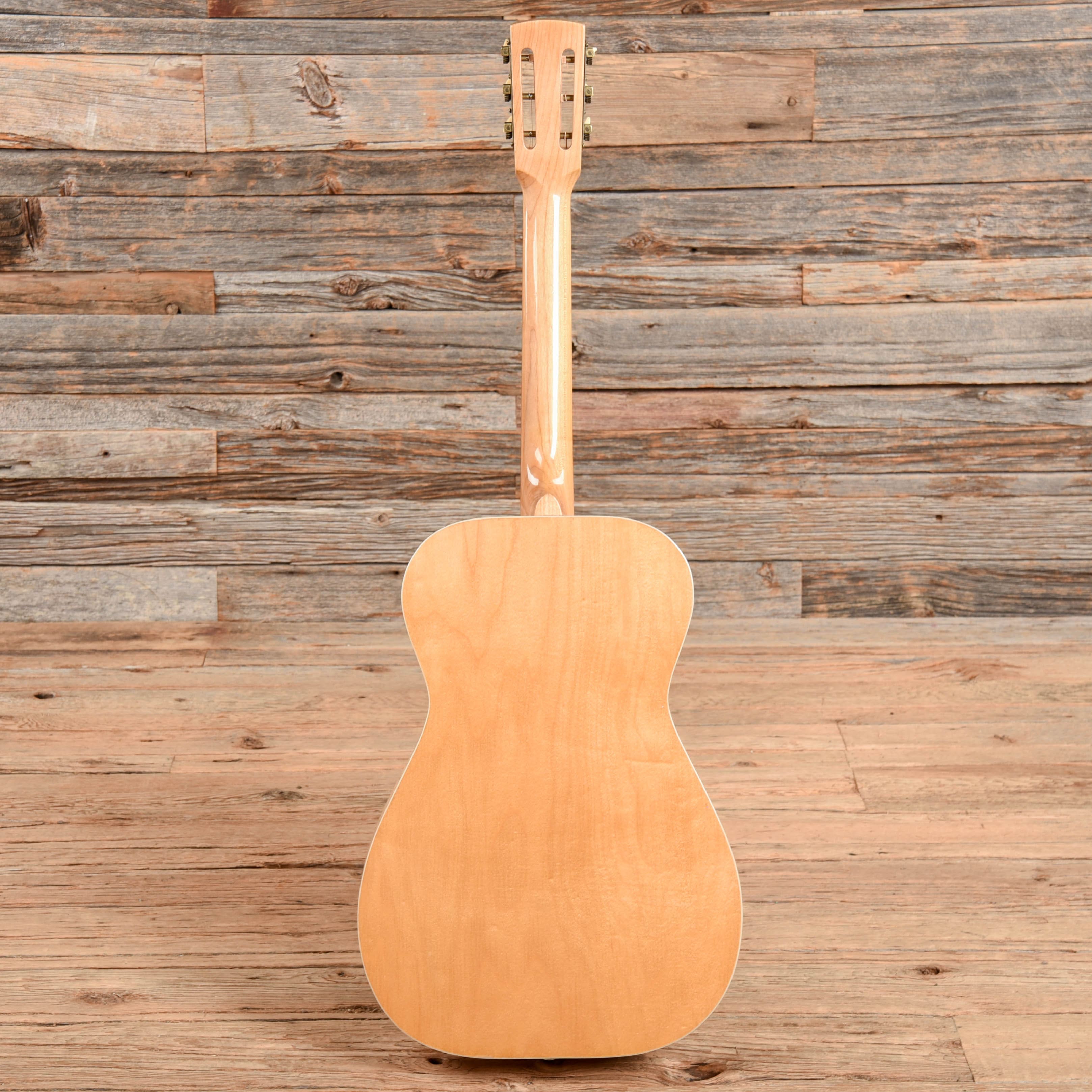 Dobro Round Neck  1970s Acoustic Guitars / Resonator