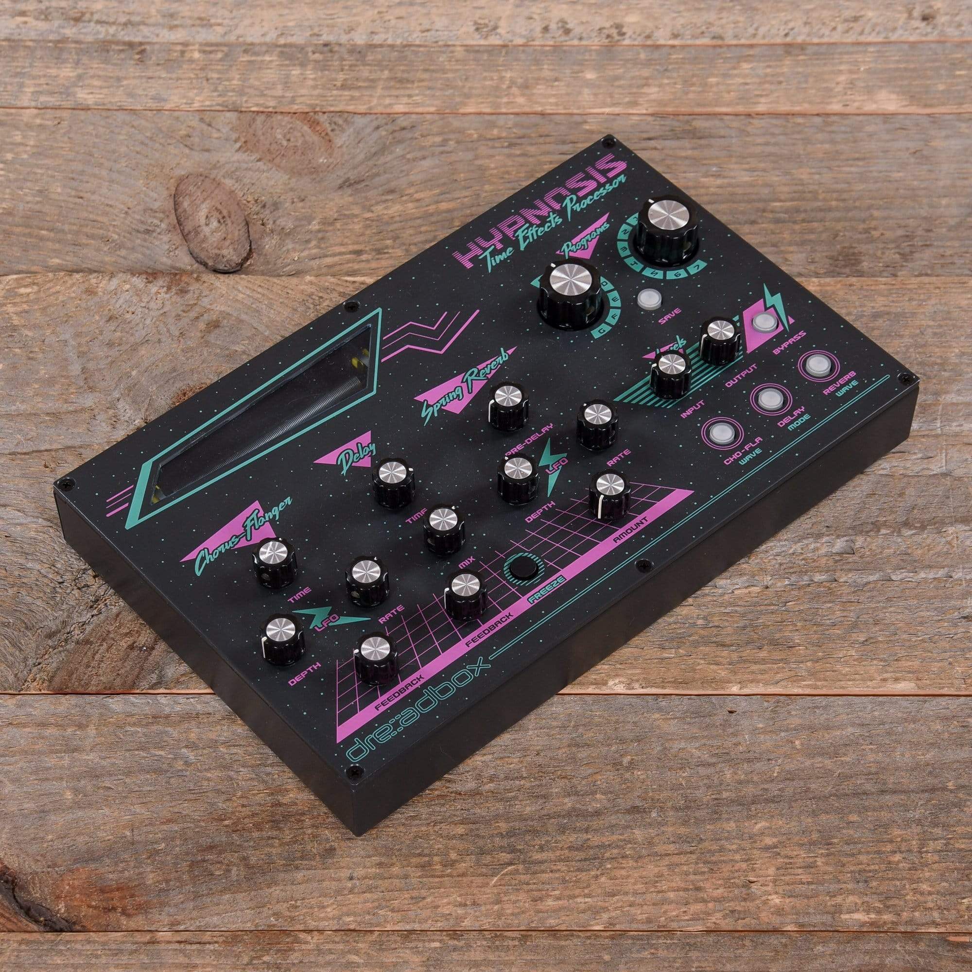 Dreadbox Hypnosis Time Effects Processor – Chicago Music Exchange