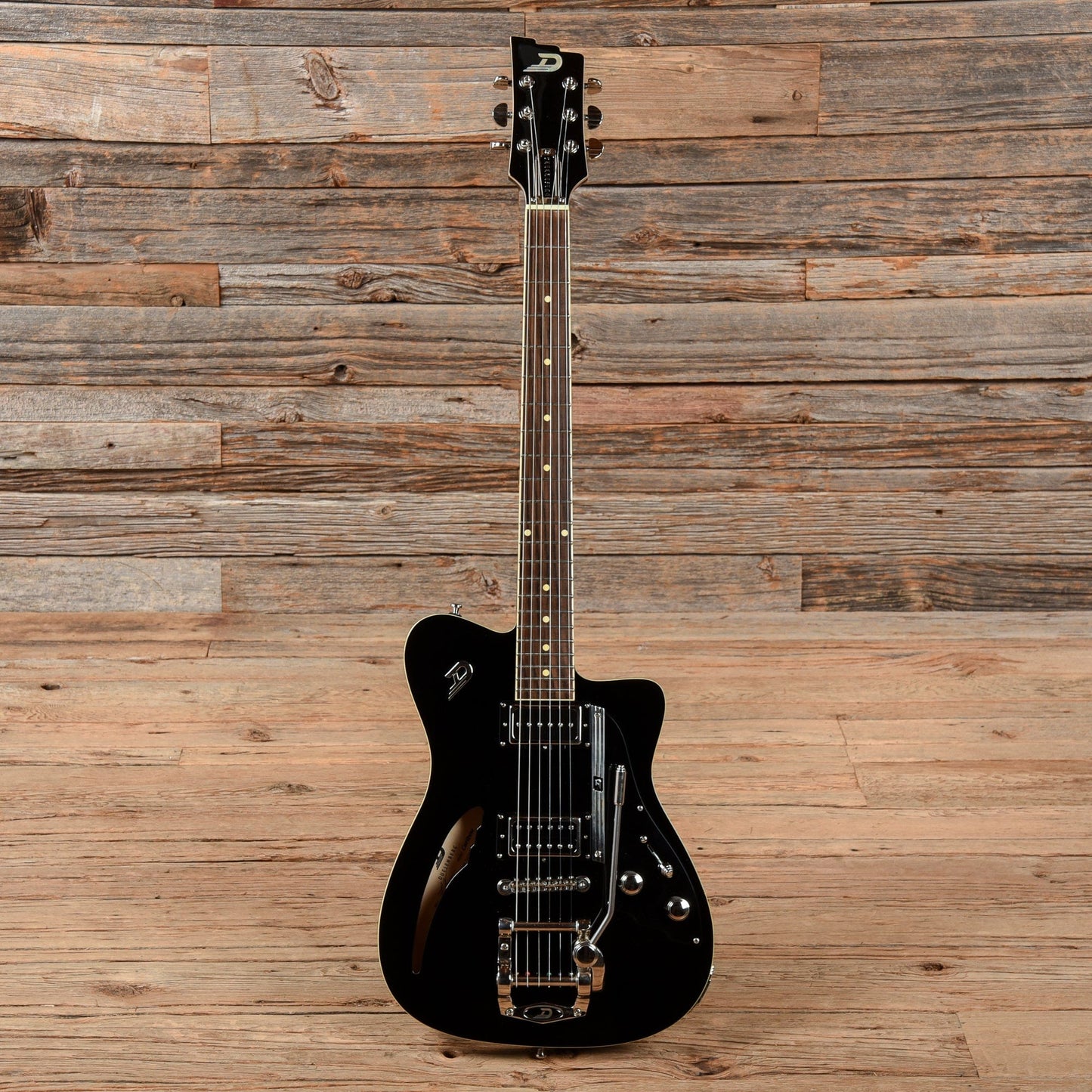 Duesenberg Caribou Black Electric Guitars / Semi-Hollow