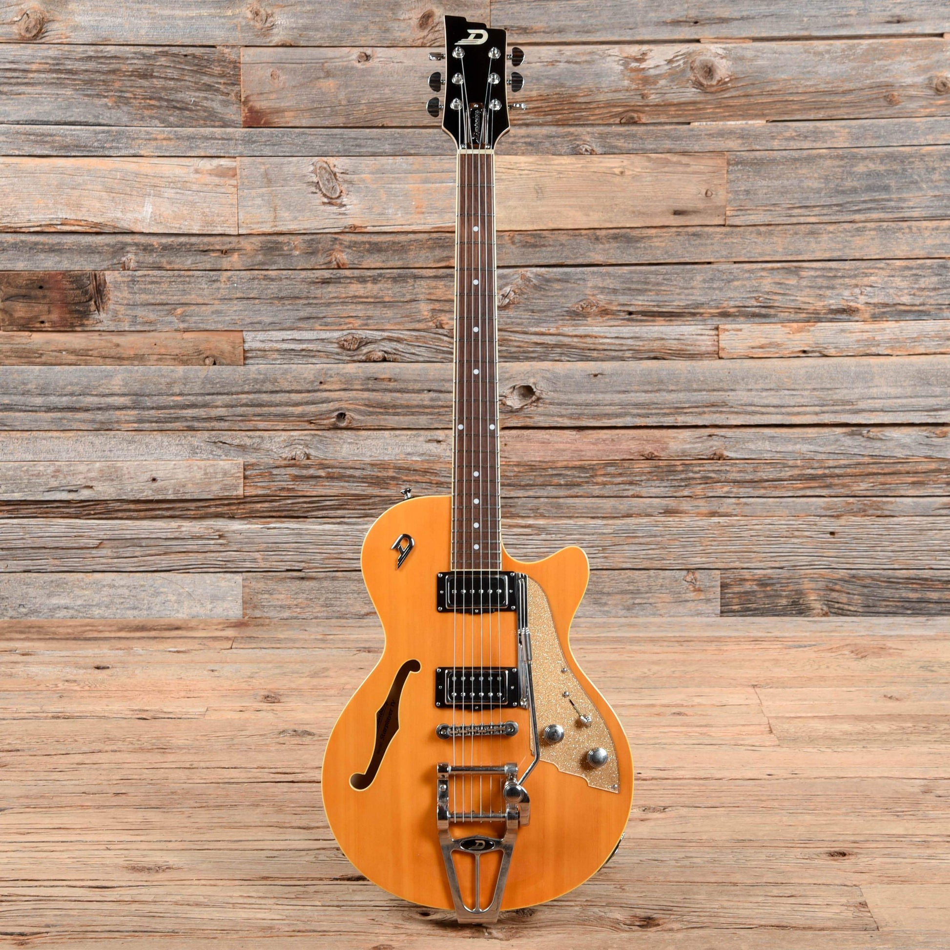 Duesenberg Starplayer TV Orange 2009 Electric Guitars / Semi-Hollow