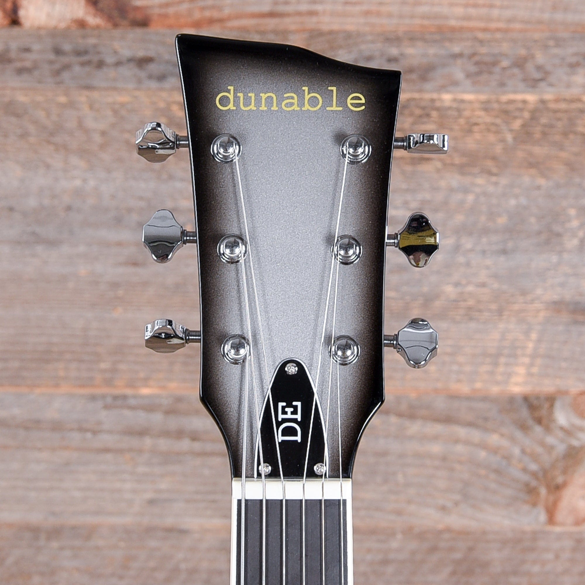 Dunable DE R2 Gloss Silverburst Electric Guitars / Solid Body