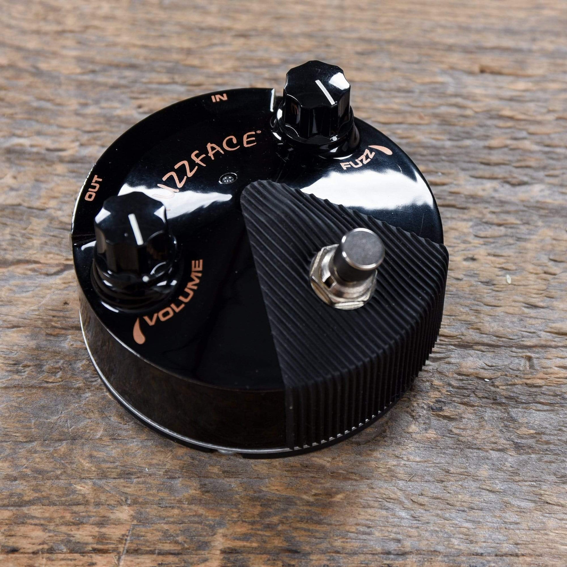 bonamassa pedals Dunlop Joe Bonamassa Signature Fuzz Face Distortion Mini – Chicago Music Exchange