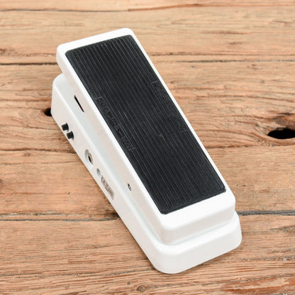 Dunlop 105Q Cry Baby Bass Wah Effects and Pedals / Wahs and Filters