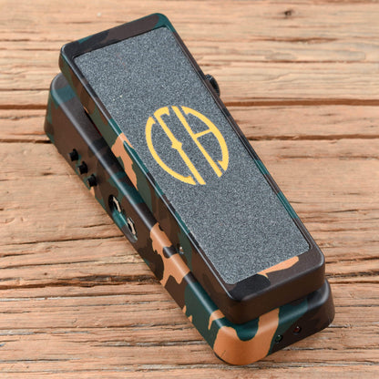 Dunlop DB-01 Cry Baby From Hell Dimebag Effects and Pedals / Wahs and Filters