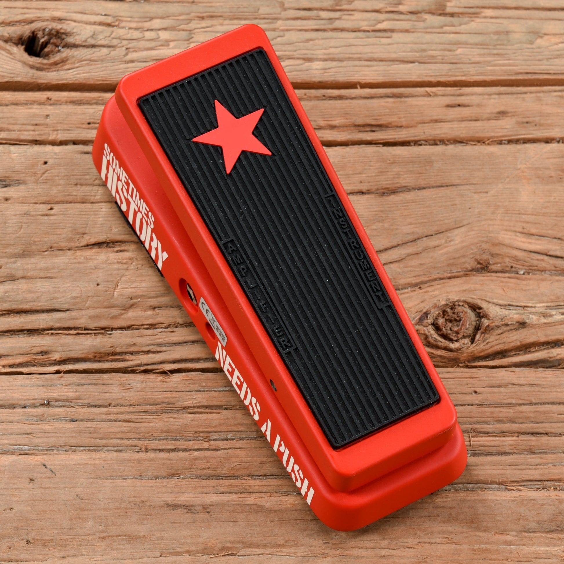 Dunlop TBM95 Tom Morello Signature Cry Baby Wah Effects and Pedals / Wahs and Filters