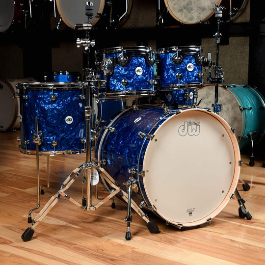 DW Design Series 10/12/16/22/5.5x14 5pc. Drum Kit Deep Blue Marine Drums and Percussion / Acoustic Drums / Full Acoustic Kits