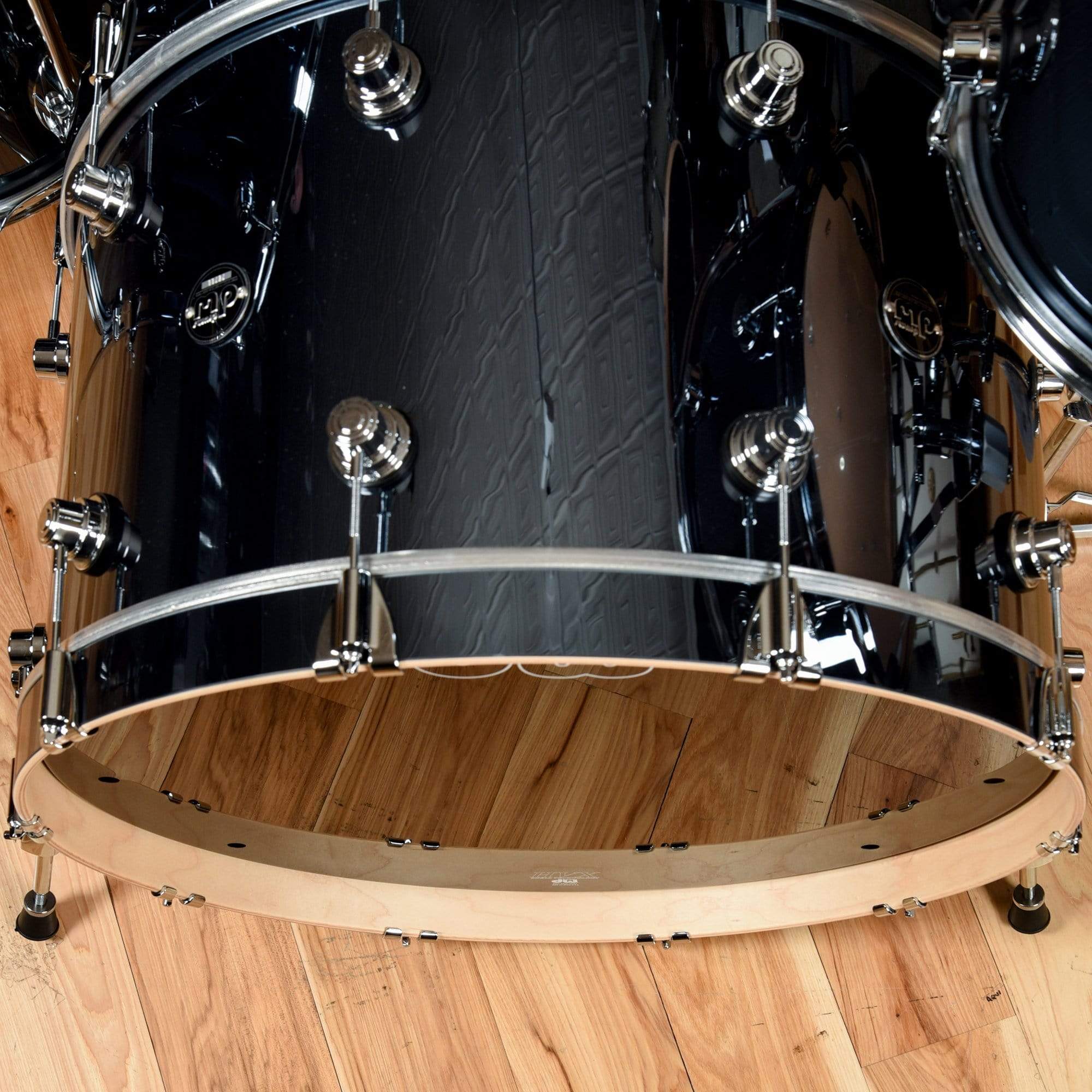 DW Performance Series 13/16/24 3pc. Drum Kit Chrome Shadow Drums and Percussion / Acoustic Drums / Full Acoustic Kits