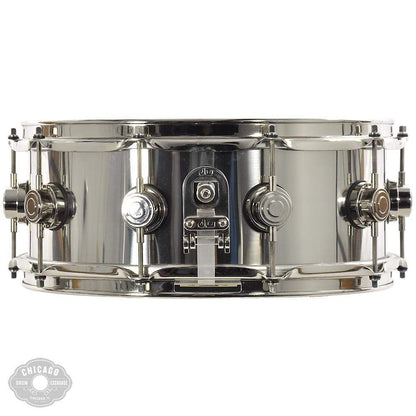 DW 5.5x14 1mm Stainless Steel Snare Drum w/Nickel Hdw Drums and Percussion / Acoustic Drums / Snare