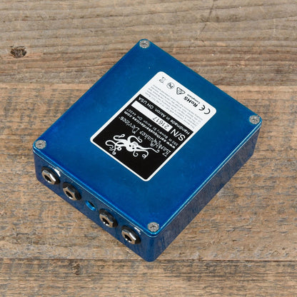 EarthQuaker Devices Avalanche Run v2 Stereo Delay and Reverb Effects and Pedals / Delay