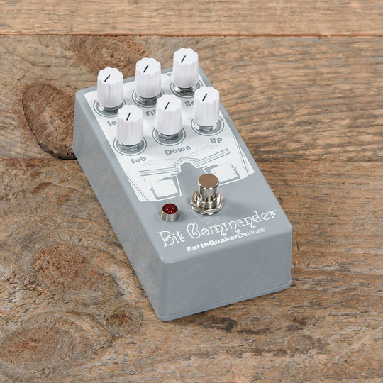 Earthquaker Devices Bit Commander Guitar Synth v2 Effects and Pedals / Multi-Effect Unit