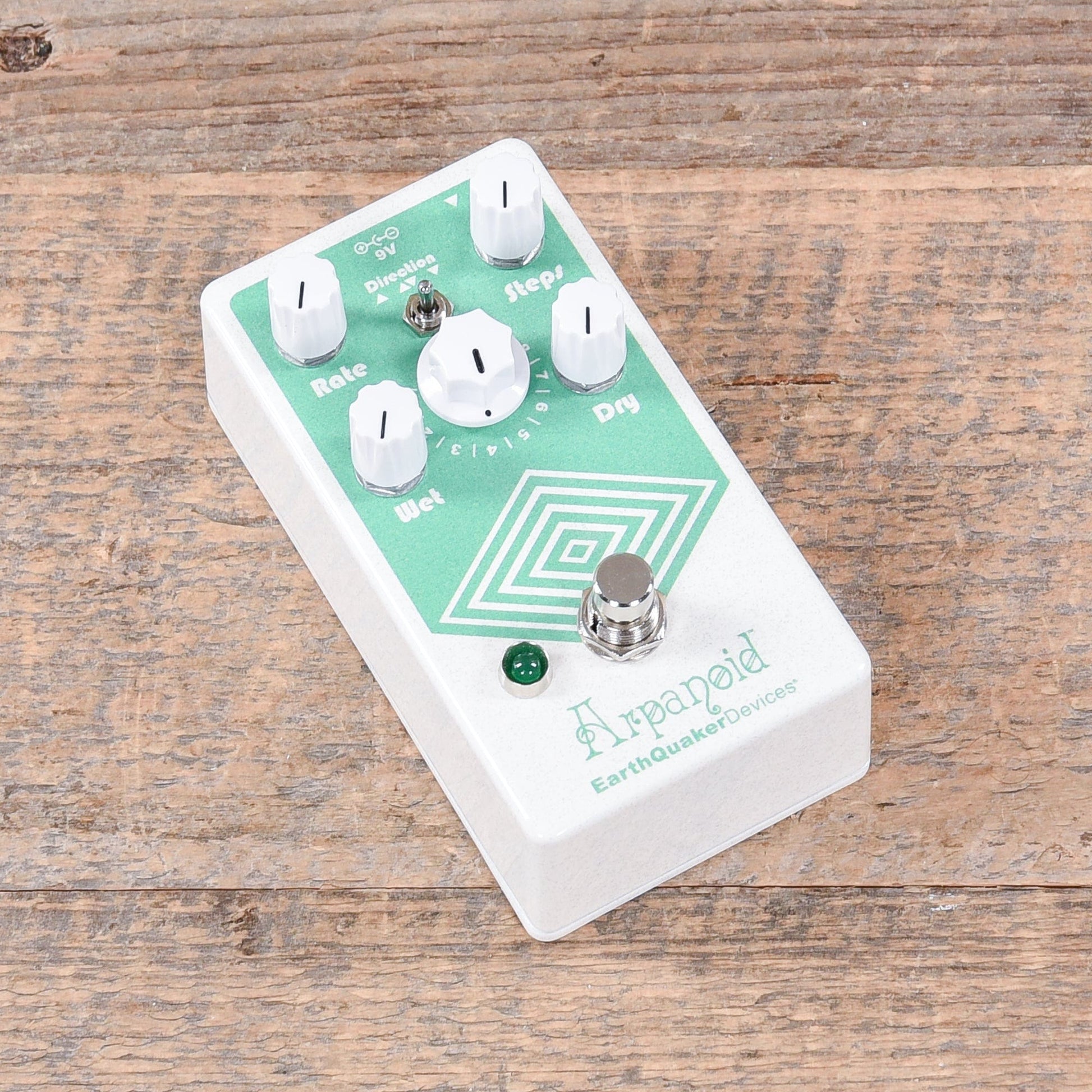 Earthquaker Devices Arpanoid Polyphonic Pitch Arpeggiator v2