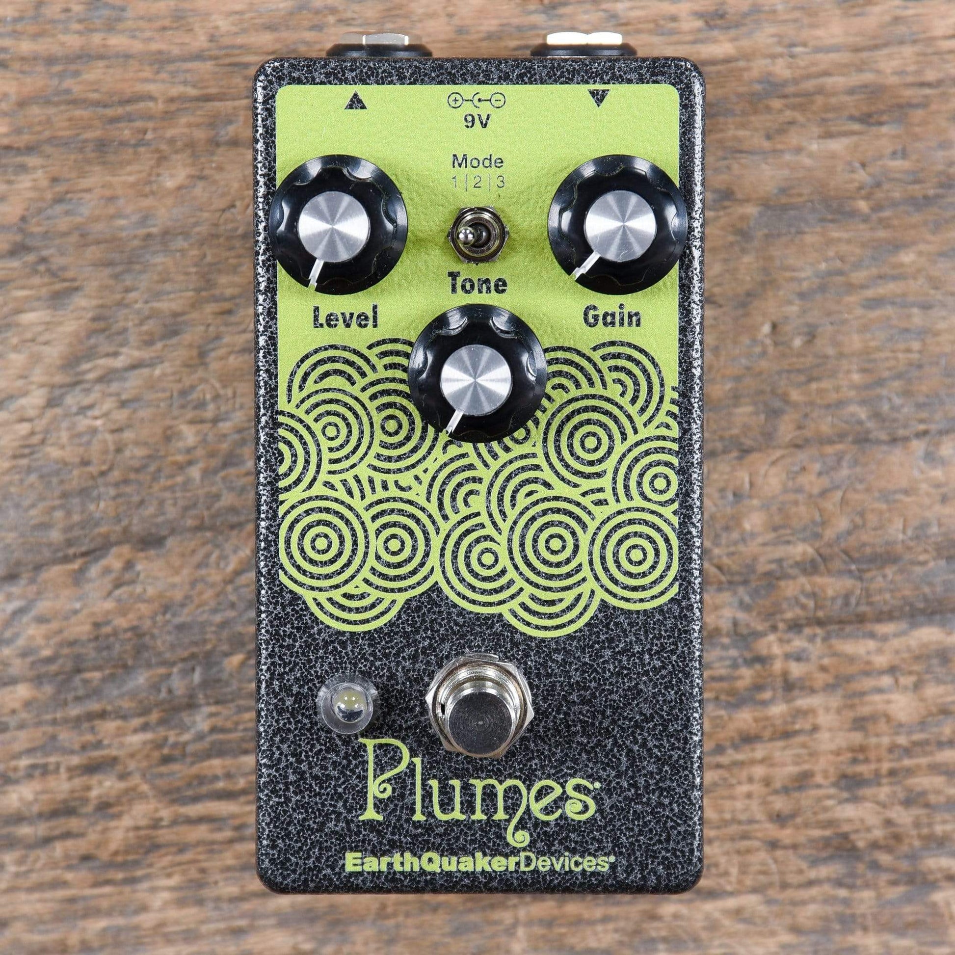 Earthquaker Devices Plumes Small Signal Shredder Silver Hammertone & Volt Yellow Effects and Pedals / Overdrive and Boost