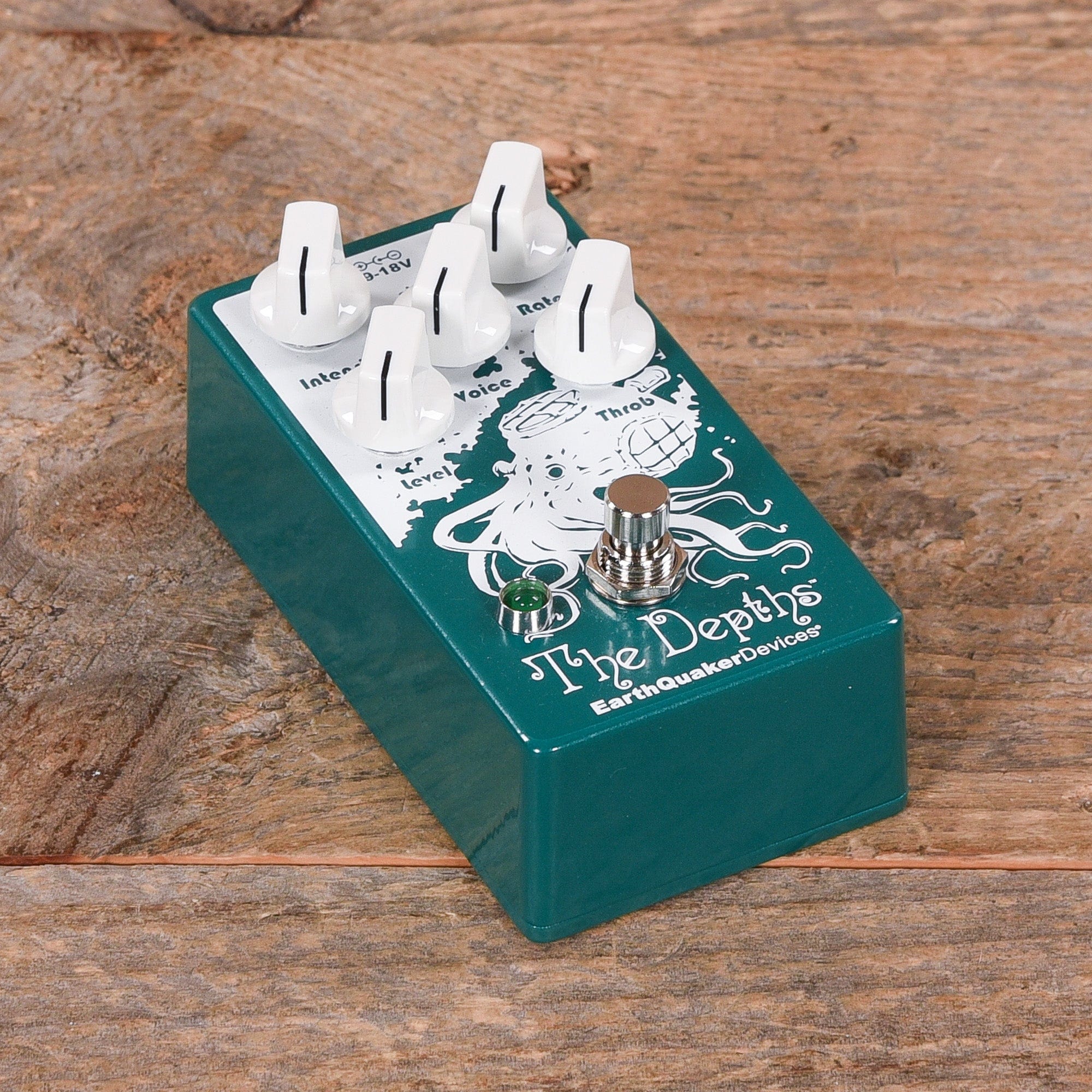 Earthquaker Devices The Depths v2 Optical Vibe Machine – Chicago