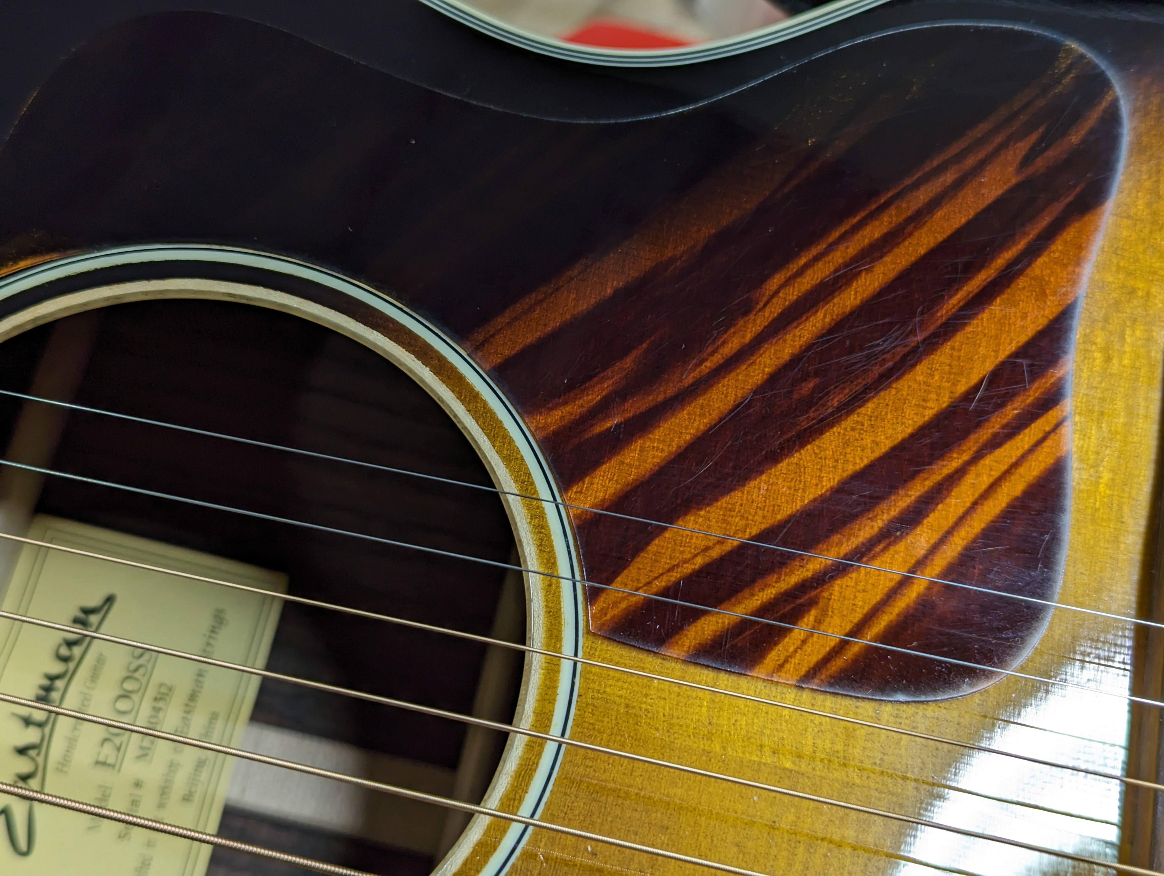 Eastman E20OOSS Adirondack Spruce/Rosewood OO Sunburst Acoustic Guitars / Concert
