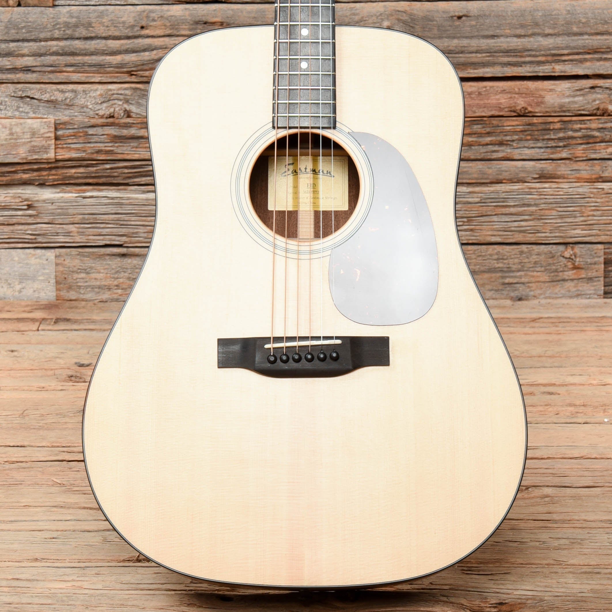 Eastman E1D Dreadnought Natural Acoustic Guitars / Dreadnought
