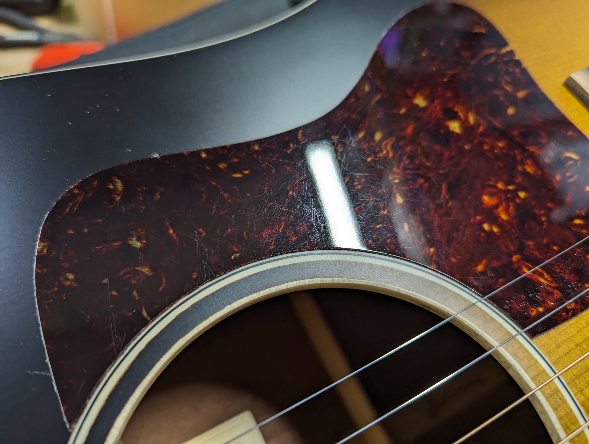 Eastman E1SS Solid Sitka/Sapele Truetone Satin Sunburst Acoustic Guitars / Dreadnought