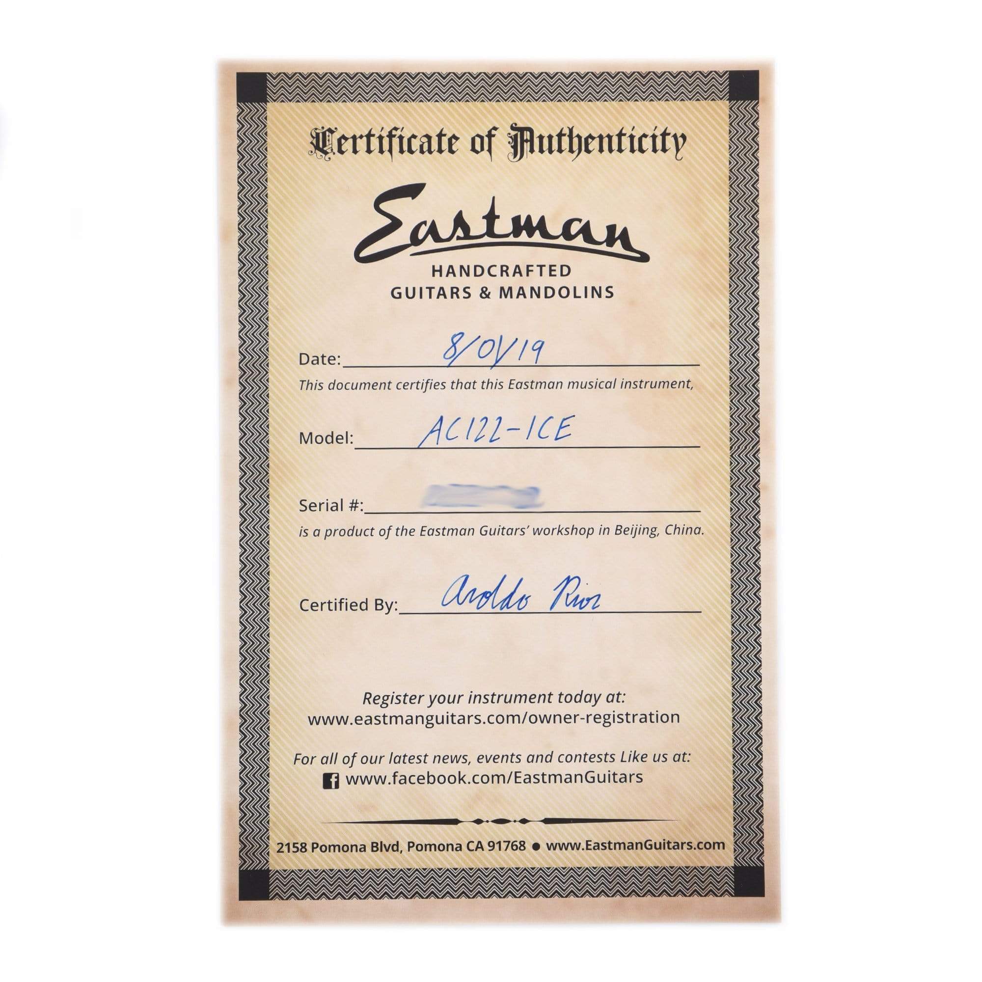 Eastman AC Series AC122-1CE Sitka/Sapele Grand Auditorium Cutaway Natural Acoustic Guitars / OM and Auditorium