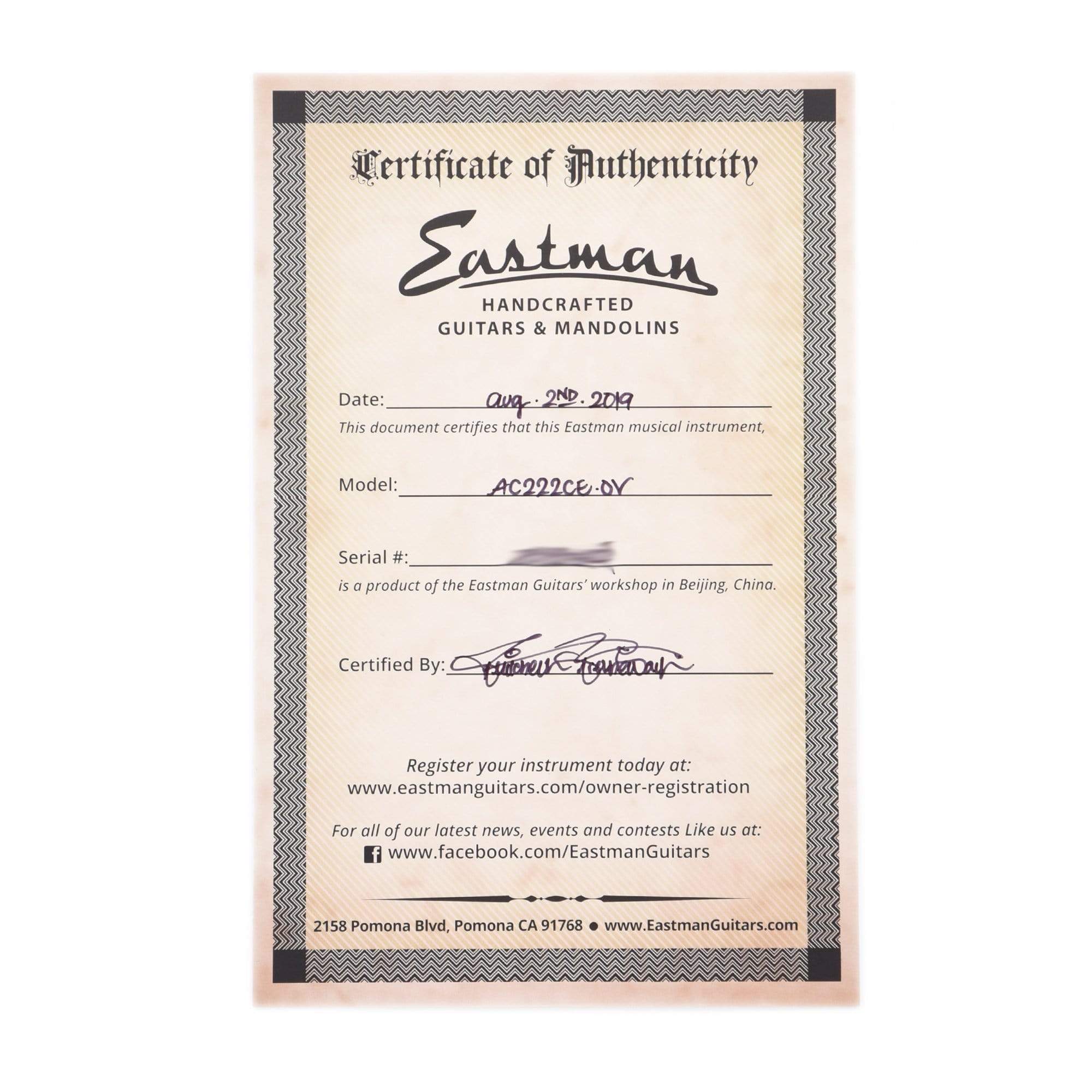 Eastman AC Series AC222CE Sitka/Ovangkol Grand Auditorium Cutaway Natural w/Fishman Sonitone Acoustic Guitars / OM and Auditorium