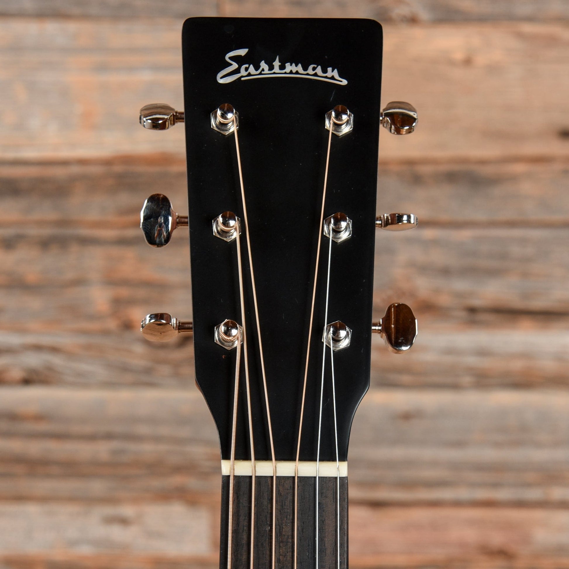 Eastman E2OM-CD Natural 2021 Acoustic Guitars / OM and Auditorium