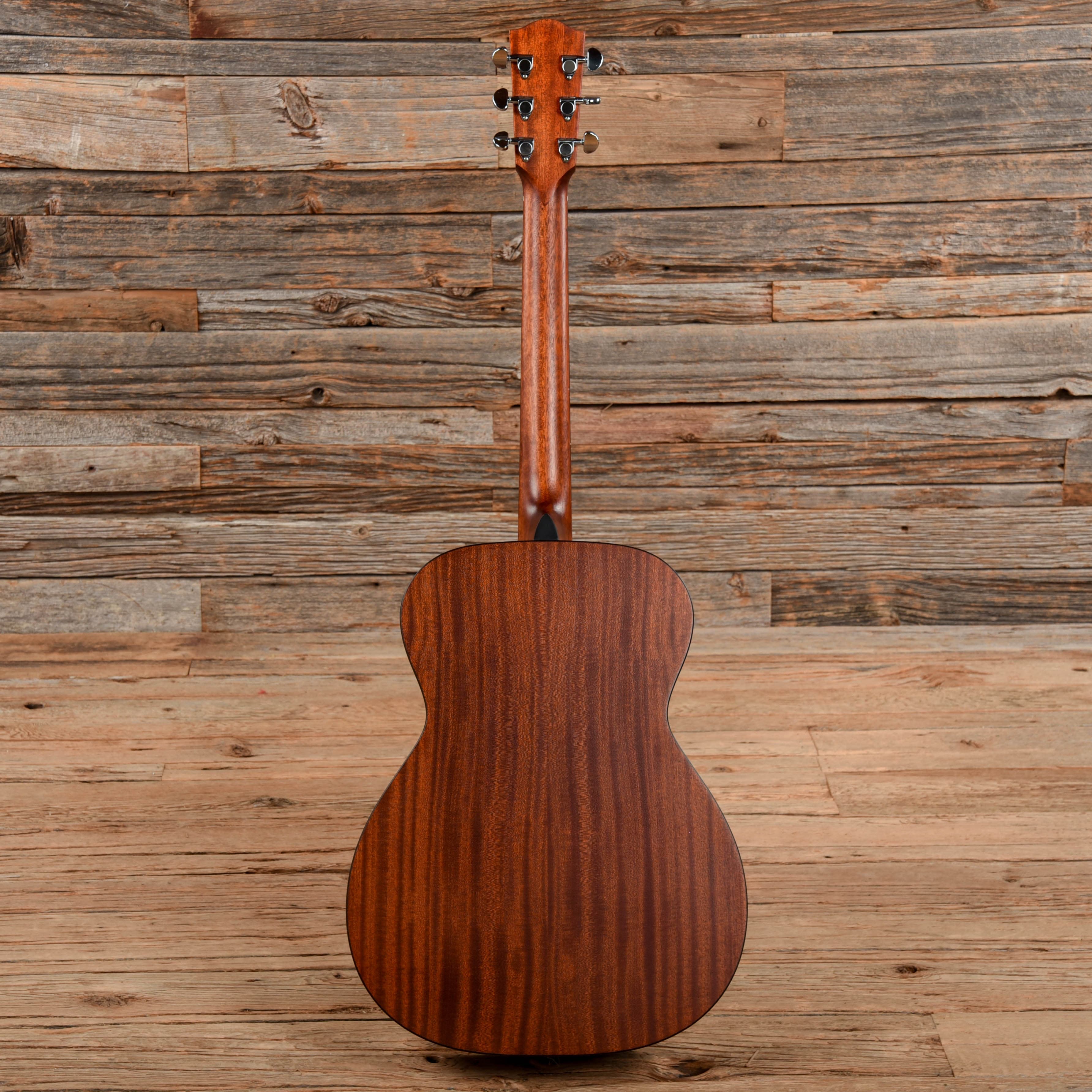 Eastman PCH Series Sitka/Sapele OM Natural Acoustic Guitars / OM and Auditorium