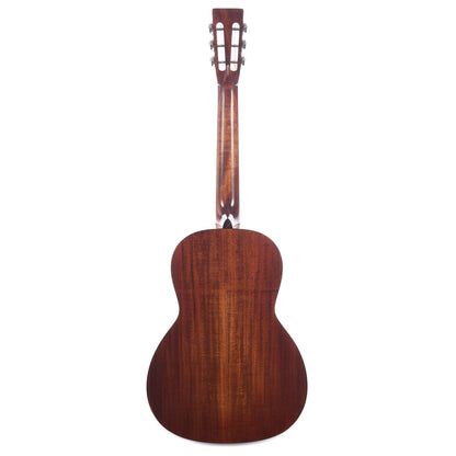 Eastman Traditional E10OO Adirondack Spruce/Mahogany OO Natural Acoustic Guitars / OM and Auditorium