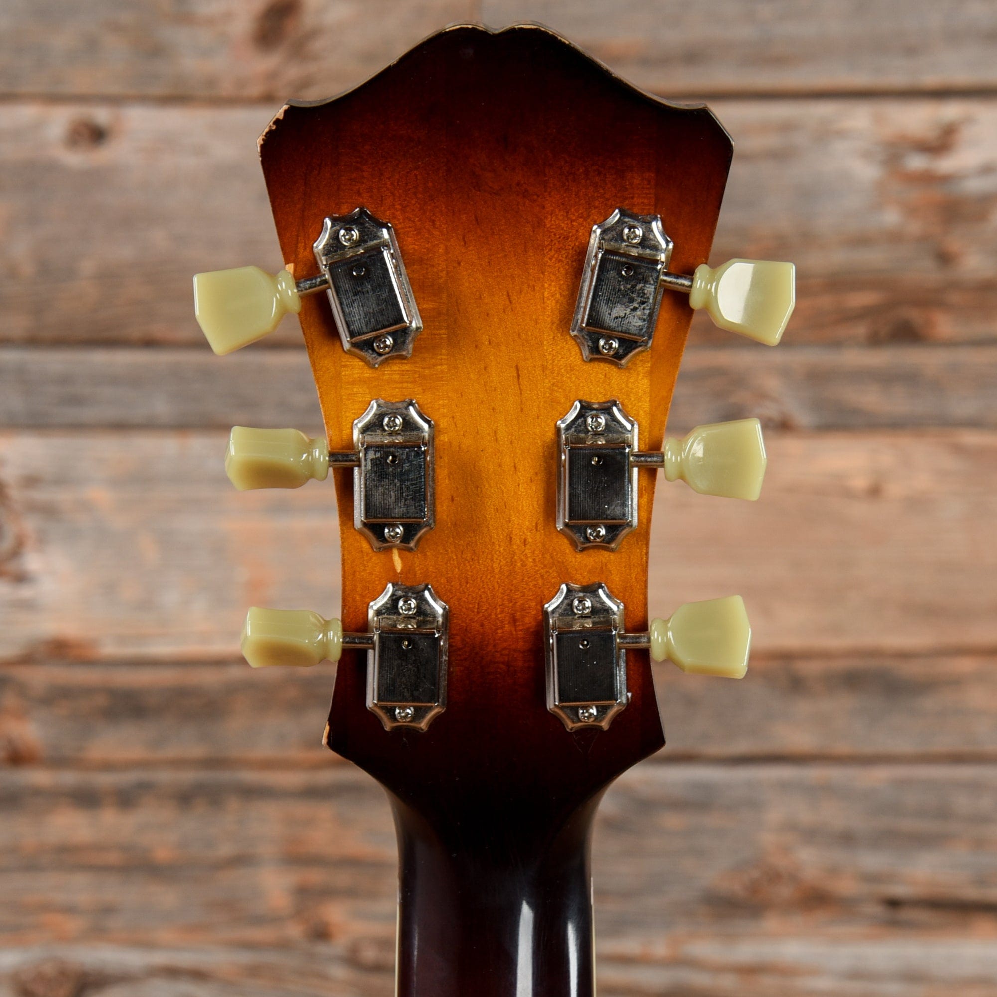Eastman AR371CE Sunburst 2012 Electric Guitars / Hollow Body