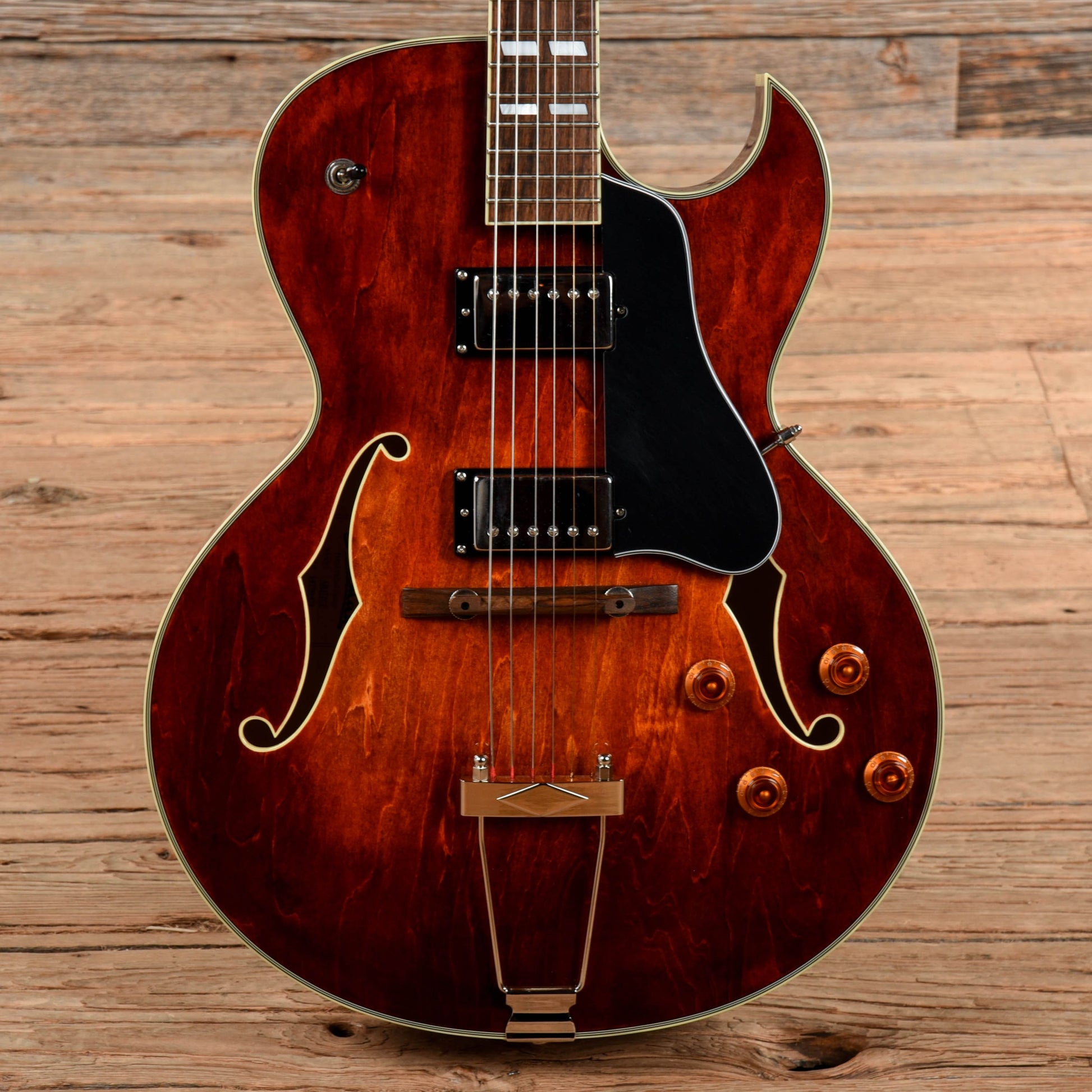 Eastman AR372CE Hollowbody Archtop Classic 2018 Electric Guitars / Hollow Body