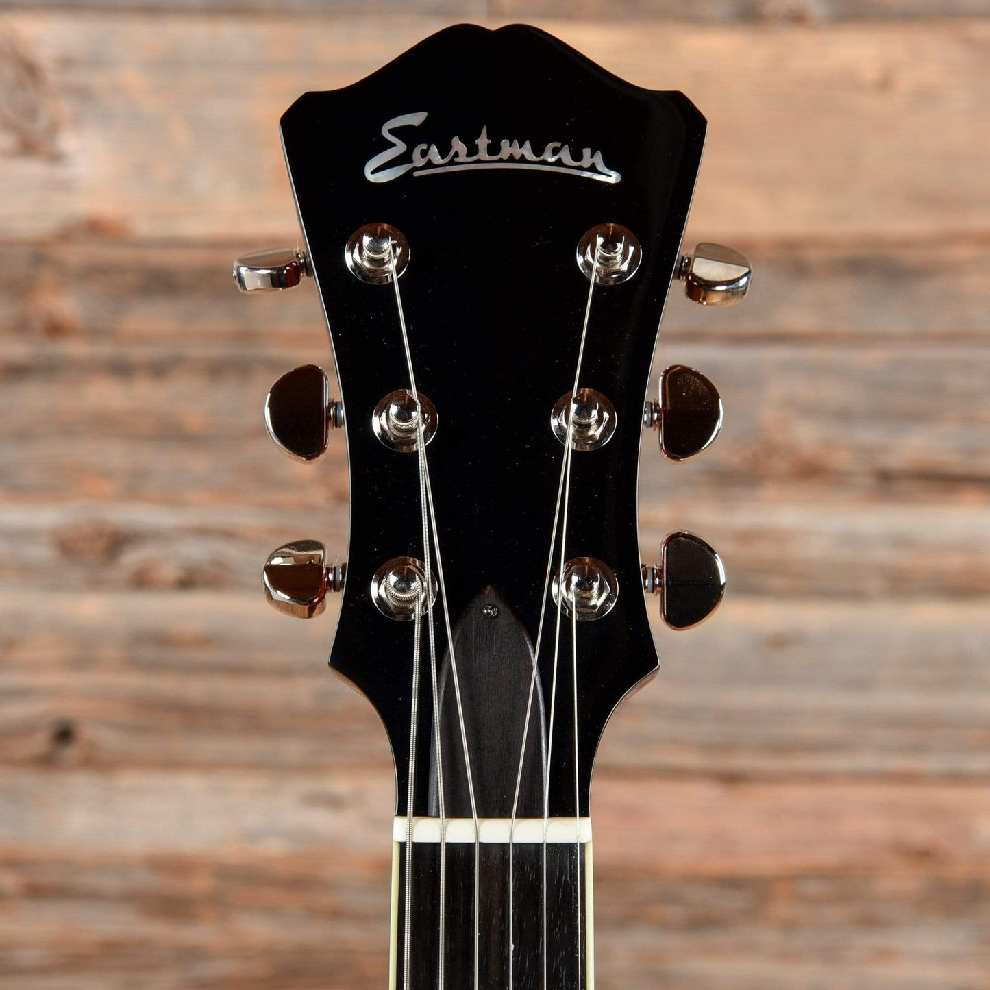 Eastman AR403CE Single Cutaway Hollow-Body Archtop Classic Electric Guitars / Hollow Body